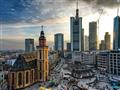 Ekonomický motor Európy - hospodársku silu Nemecka cítiť vo Frankfurte nad Mohanom, kde sa stará arc