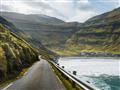 Cesta do Tjornuvíku je cestou na koniec sveta. Ide o najsevernejšie mesto najväčšieho ostrova Streym