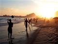 Západ slnka na plážach Ria. Neuveriteľná energia na každom kroku a vy si uvedomíte, že je tu vo vzdu