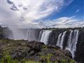 Patria medzi tri najkrajšie vodopády sveta spolu s Niagarskými a Iguazu. Tieto majú hranu dlhú 1,7 k