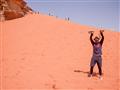 Jazda na ťave? Beduínsky čajík v príbytku nomádov púšte? Alebo sand-boarding ala BUBO? foto: Ľuboš F