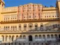 Prejdeme do Jaipuru, ktoré je hlavné a najväčšie mesto indického štátu Radžastan, Sme už len 200 km 