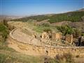 Amfiteáter v Djemile o kapacite 3000 miest. Ide o jedno z najkrajších rímskych miest na svete. foto: