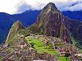 Machu Picchu, bájne sídlo Inkov. Naživo je rovnako krásne ako na fotke. Absolútne nič mu nechýba. Ak