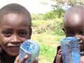 Všetky deti na svete sa radi hrajú a predvádzajú. Tie masajské nie sú výnimkou. Nechajte aj Vaše det
