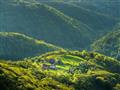 Cesta Kantábriou je cesta krásnou zelenou krajinou. Foto: Archív BUBO
