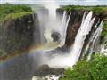 Či sa na vodopády pozeráte zo strany Zimbabwe alebo Zambie, vždy sa radi zastavíte a vychutnáte si p