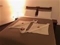 Vaša postel v lodži v Luango. Prekvapujúca kvalita, veď ide zrejme o najťažšie dostupný národný park