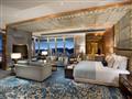 Najlepší hotel na svete The Ritz Carlton Hongkong sa pýši dokonalým výhľadom. Ste kráľmi mesta!