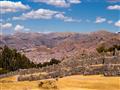 Pevnosť sa nachádza priamo nad bývalým hlavným mestom Cusco. foto: Ľubor Kučera – BUBO