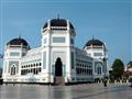 Veľkú mešitu v Medane nechal postaviť v roku 1909 Sultan Ma'mun Al Rashid Perkasa Alam.
foto?: Jozef