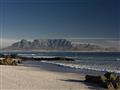 Kapské mesto - pohľad na stolovú horu zo severných pláží