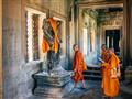 Stretnutie s mníchmi v galérii tisícich budhov.
foto: Ľuboš FELLNER – BUBO