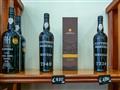 Ochutnáme preslávené víno Madeira, ktoré konkuruje Portskému. Bežne tu kúpite ročníky 1995, 1989, 19