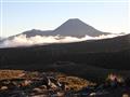 Ruapehu je tá najvyššia a Ngauruhoe je zasa vďaka filmovej trilógií Pán Prsteňov tou najznámejšou. f