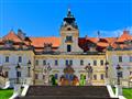 Zámky Lednice a Valtice - zámok