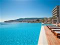 infinity pool