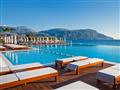 infinity pool