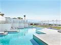 Izba s bazénom v Grecotel Lux Me White Palace