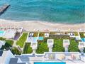 Pláž v Grecotel Lux Me White Palace
