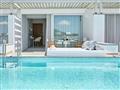 Izba v Grecotel Lux Me White Palace