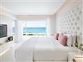 Izba v Grecotel Lux Me White Palace