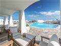 Posedenie v Knossos Beach Bungalow & Suites