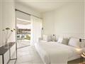 Izba s výhľadom na bazén v hoteli Pella Beach Grecotel Premium Resort