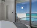 Izba s vlastným prístupom do bazéna a výhľadom na more v hoteli TUI Sensimar Caravel Suites