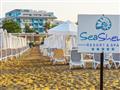 Pláž v Seashell Resort & Spa