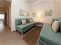 Hotel Jaz Aquaviva: fotografie vybavení exteriérů a interiérů ubytování.
