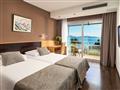 Chorvatsko, Vodice, Hotel Imperial Park - pokoj typu superior s pohledem na moře