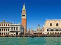 Benátky a zámok Miramare