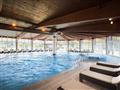 Chorvátsko - ostrov Krk - Baška - Atrium Baška Residence - vnútorný bazén (hotel Corinthia)