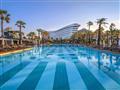 Concorde De Luxe Resort 5* - bazén