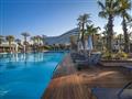 Concorde De Luxe Resort 5* - bazén