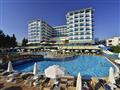 Azura Deluxe Resort And Spa 