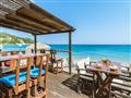 Hotel Kokkari Beach: fotografie vybavení exteriérů a interiérů ubytování.