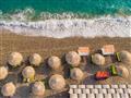 Hotel Kokkari Beach: fotografie vybavení exteriérů a interiérů ubytování.
