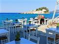 Hotel Kokkari Beach: fotografie vybavení exteriérů a interiérů ubytování.