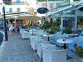 Hotel Kokkari Beach: fotografie vybavení exteriérů a interiérů ubytování.