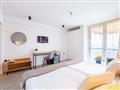 Hotel Excelsior