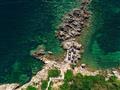 Hotel Costa Smeralda: fotografie vybavení exteriérů a interiérů ubytování.
