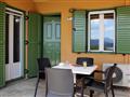 Aparthotel Scorpios: fotografie vybavení exteriérů a interiérů ubytování.