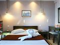 Aparthotel Scorpios: fotografie vybavení exteriérů a interiérů ubytování.
