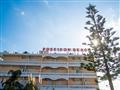 Hotel Poseidon Beach: fotografie vybavení exteriérů a interiérů ubytování.