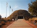 Cradle of Humankind (Kolíska ľudstva) – unikátna archeologická lokalita v Južnej Afrike, zapísaná v UNESCO, kde boli objavené významné nálezy o pôvode ľudstva