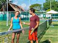 Tenis