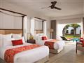 Izba Preferred Club Deluxe Swim-Up