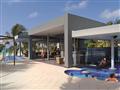 Pool Bar